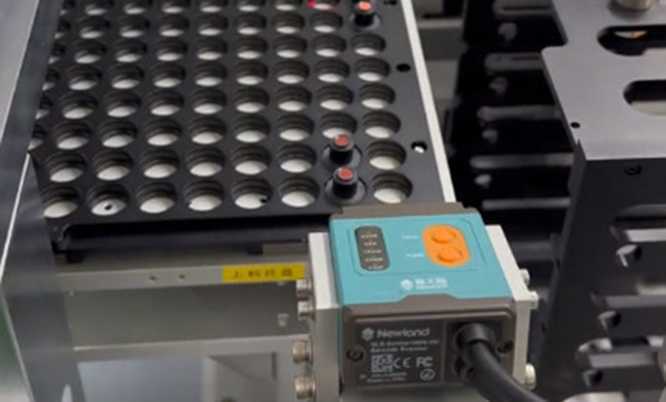 工業(yè)二維碼讀碼器在電子制造業(yè)中的應(yīng)用