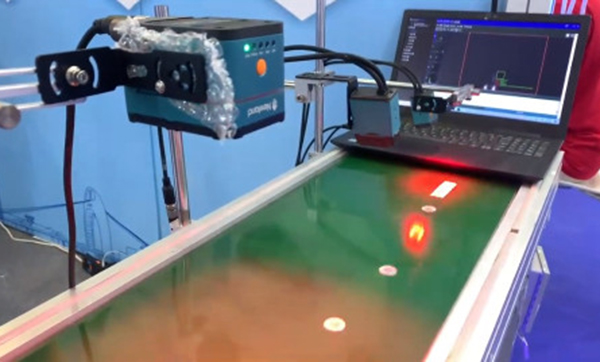 工業(yè)讀碼器解決方案在自動化流水線上掃描條碼的應用